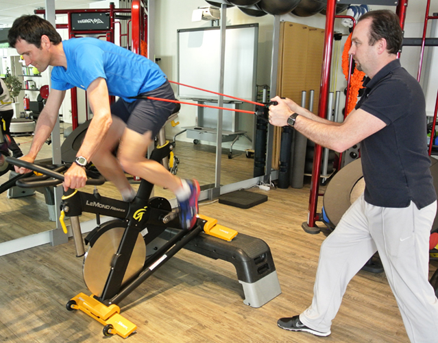 Stephan Müller beim Training mit 
Timo Scholz, Weltmeister im Radrennfahren